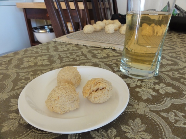 Coconut Macaroons and Tropical Iced Tea