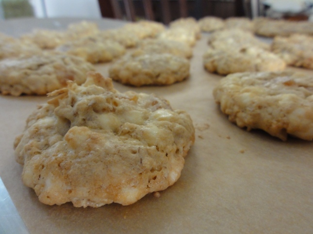 White chocolate apricot oatmeal cookies